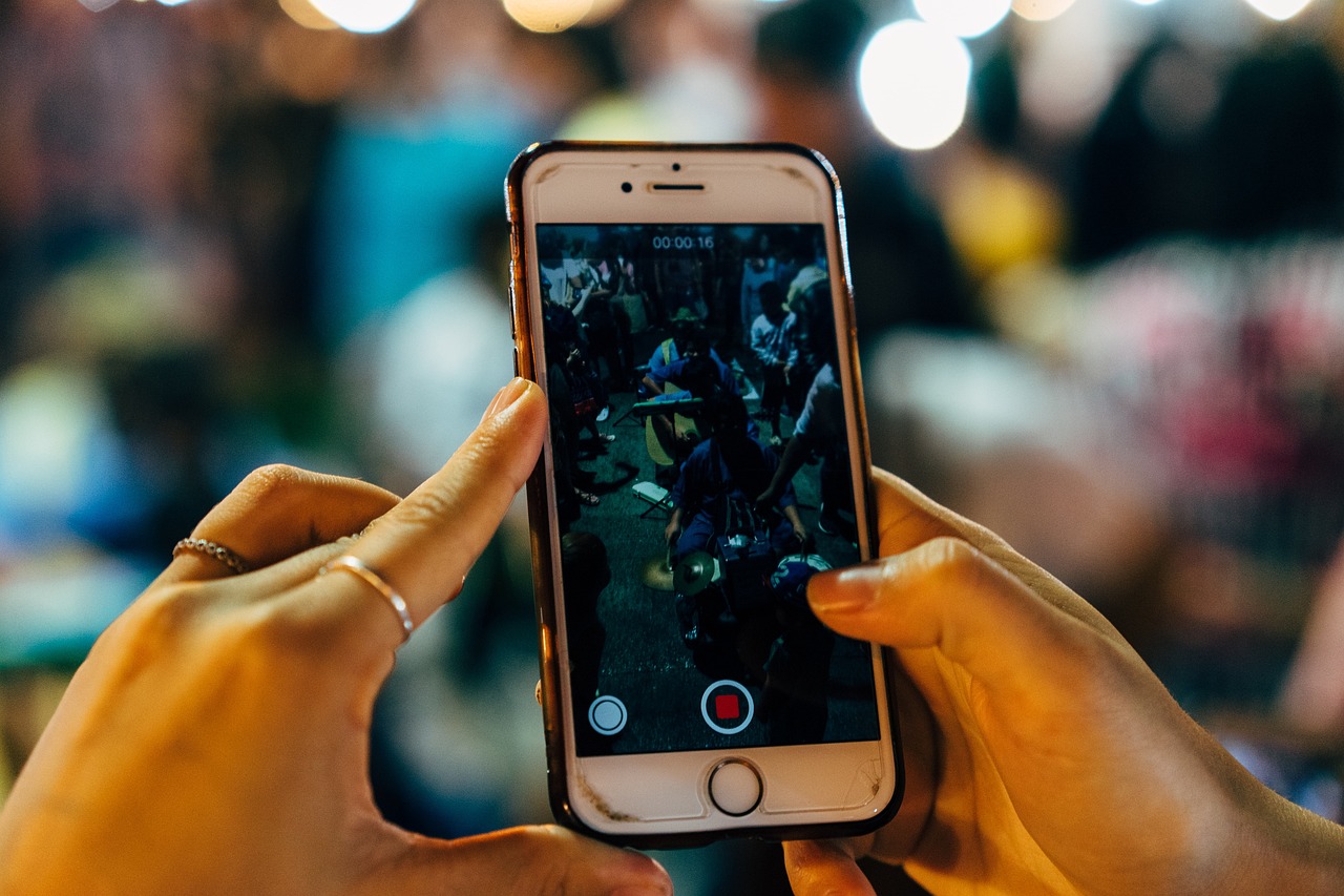 How Buying Instagram Views Ignites Your Profile