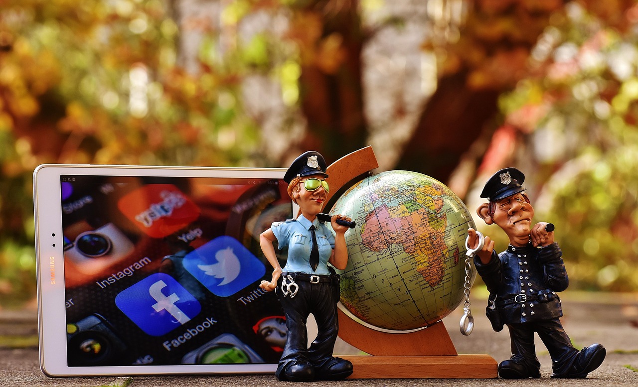 Partner with a Facebook Ads Agency to Amplify Your Digital Presence
